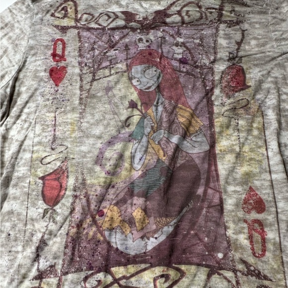 Nightmare Before Christmas Sally Queen of Hearts Graphic Tee Shirt Disney Top - Picture 12 of 14